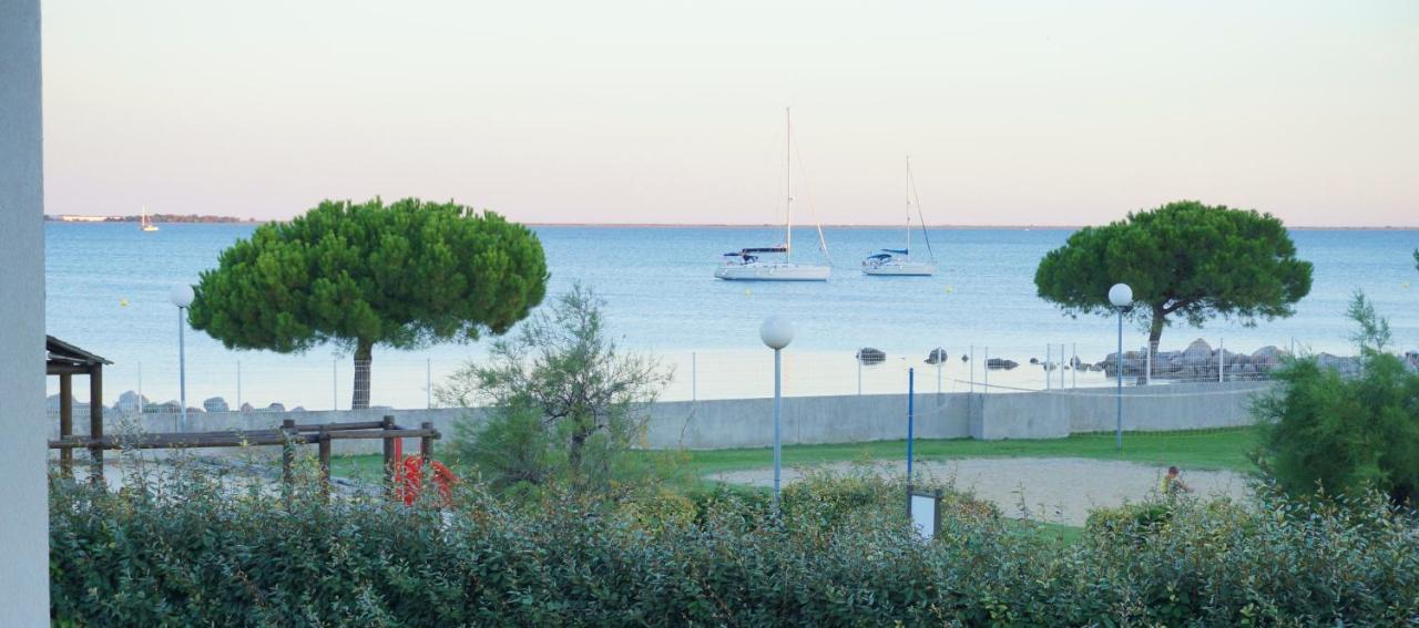 Apartament Port Mezua Mèze Zewnętrze zdjęcie
